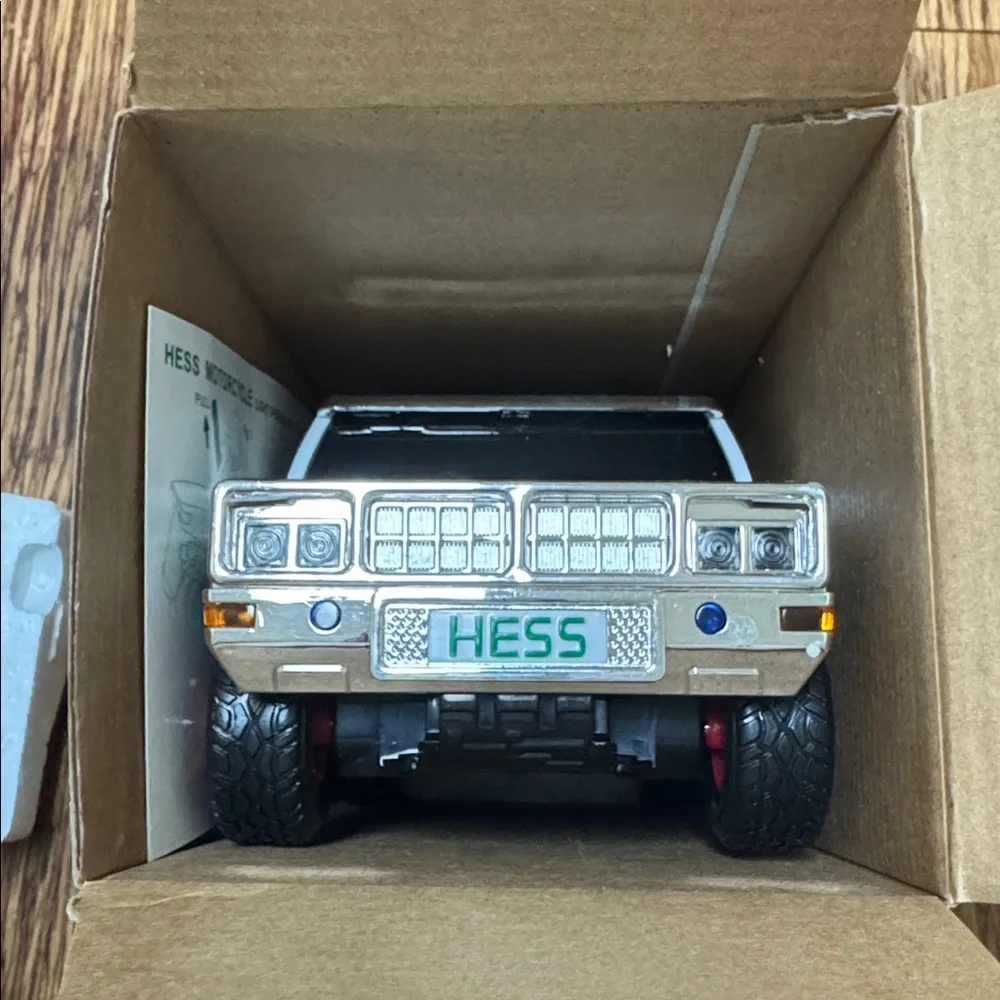 Vintage Hess 2004 Sport Utility Vehicle and Motorcycles 40th Anniversary NIB